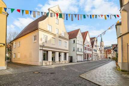 Haus Weißenhorn - 12 Zimmer, 130 m&sup2;, 398.000&euro; | Angebot:24736769