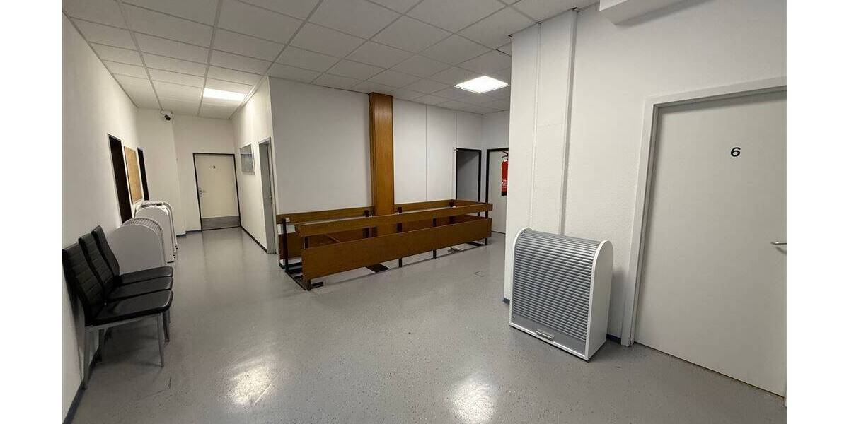 Etagenwohnung Neu-Ulm Stadtmitte - 1 Zimmer, 418 m&sup2;, 1.000.000&euro; | Angebot:25692793