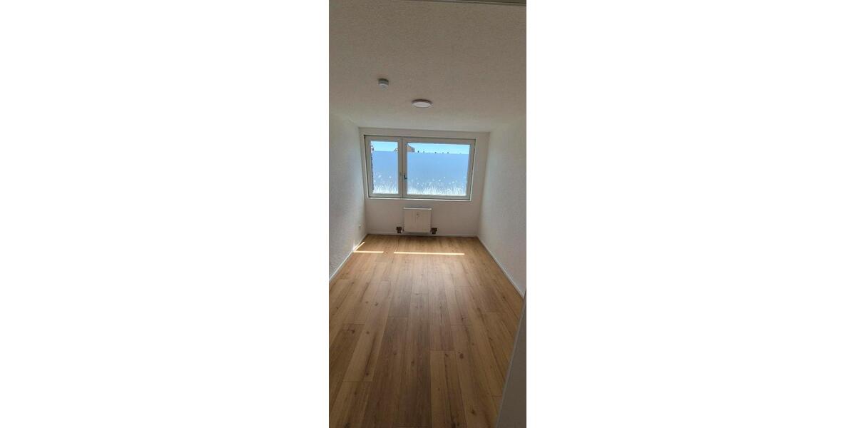 Etagenwohnung Ulm Söflingen - 4.5 Zimmer, 107 m&sup2;, 1.750&euro; | Angebot:26727846