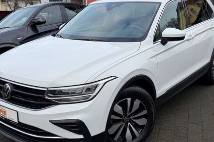 VW Tiguan 49.000 km 25.989 &euro; Geislingen/Steige 73312