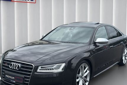 Audi S8 141.696 km 33.990 &euro; Laupheim 88471