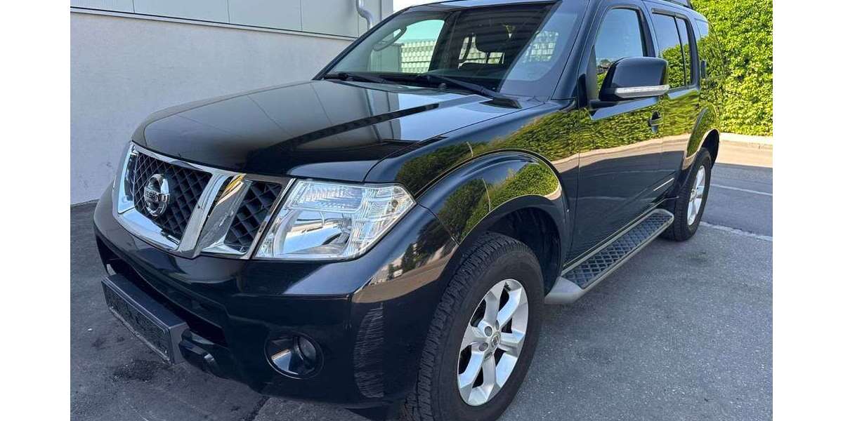 Nissan Pathfinder 131.000 km 13.999 &euro; Neu-Ulm 89231
