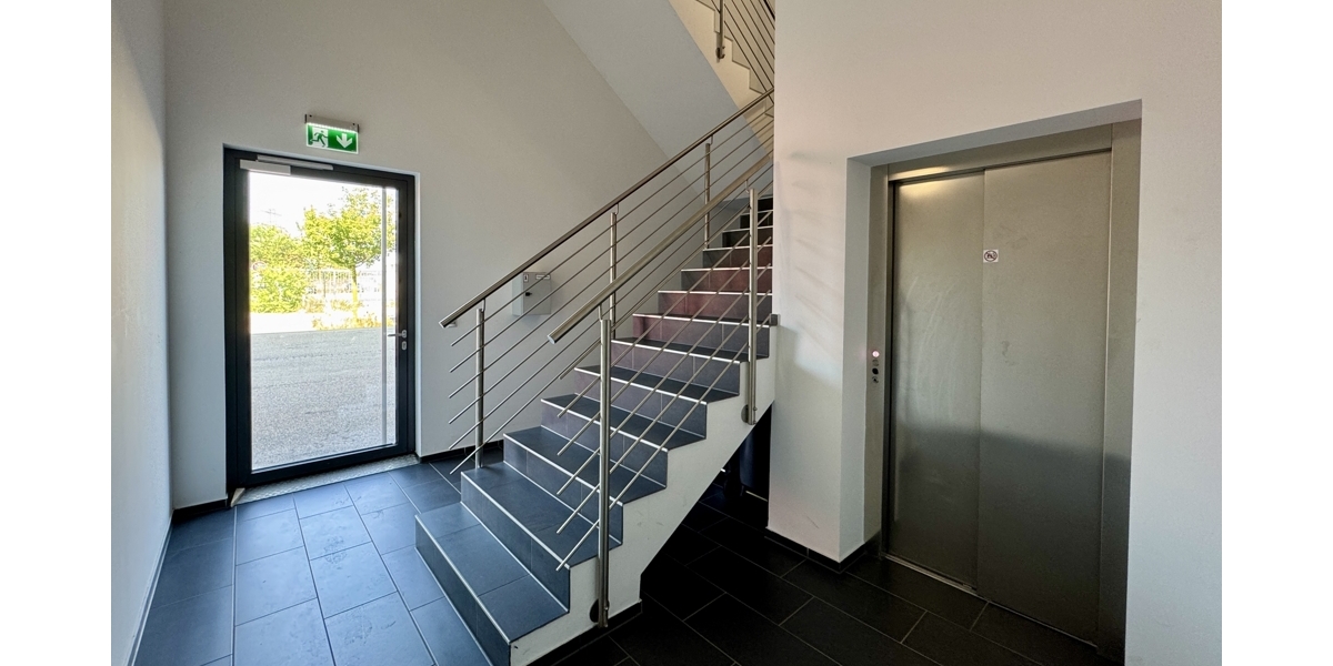 provisionsfrei Büroräume in Dornstadt am Industrie- und Logistikstandort - ab sofort verfügbar - Gewerbeobjekt Dornstadt | Angebot:25324646