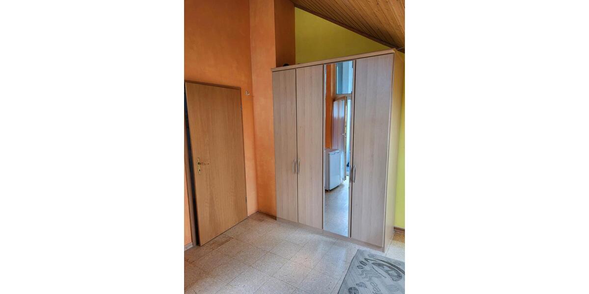 Etagenwohnung Ehingen (Donau) - 1 Zimmer, 30 m&sup2;, 452&euro; | Angebot:25407157