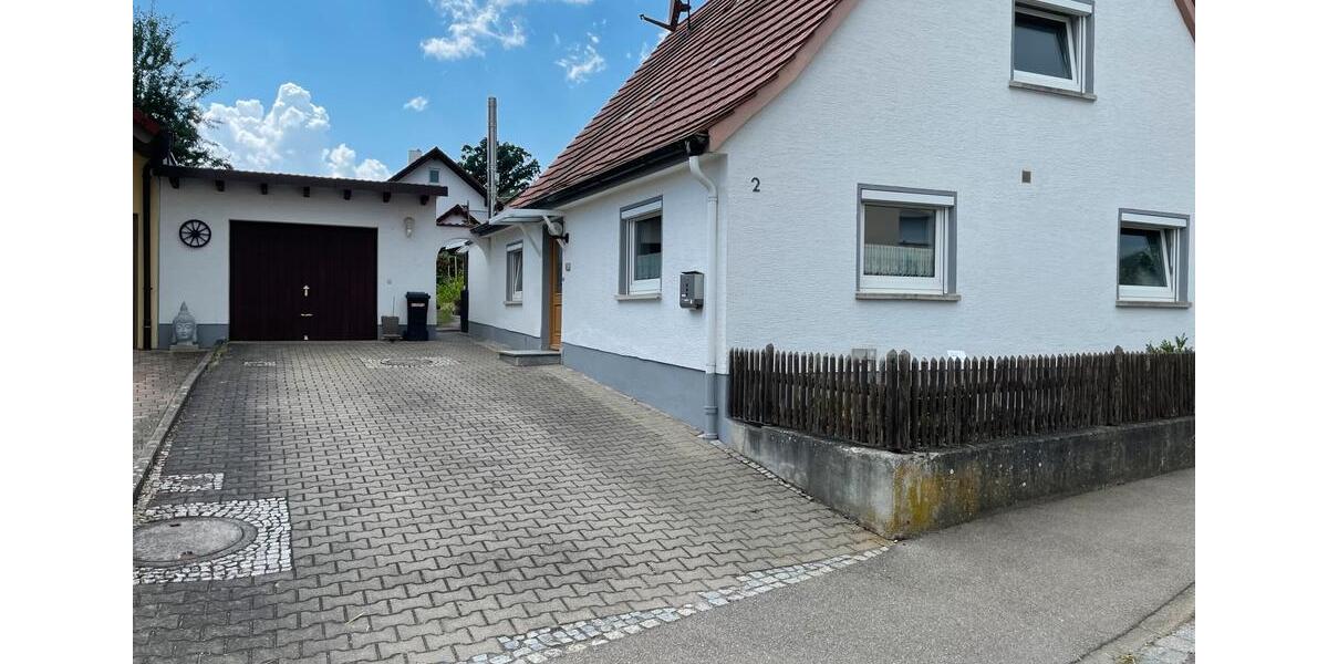 Einfamilienhaus Pfaffenhofen an der Roth - 4 Zimmer, 97 m&sup2;, 1.300&euro; | Angebot:25654870