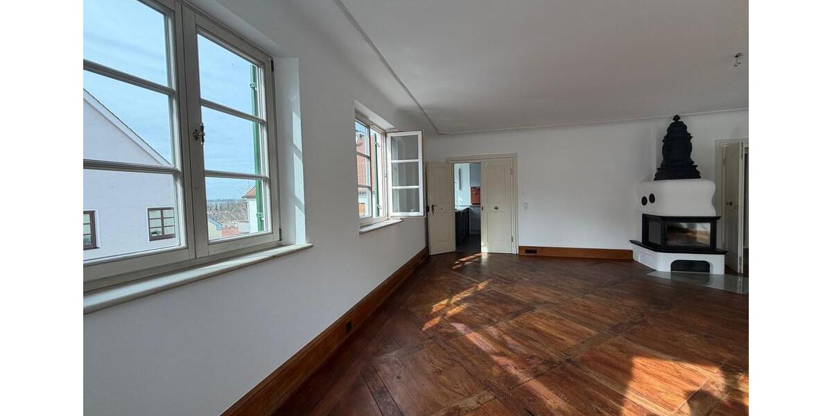 Etagenwohnung Günzburg - 2 Zimmer, 93 m&sup2;, 940&euro; | Angebot:25781710