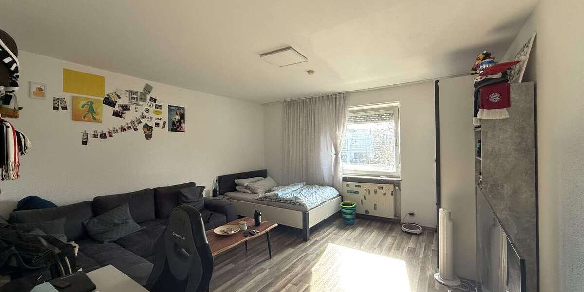 Etagenwohnung Ulm - 4 Zimmer, 94 m&sup2;, 1.200&euro; | Angebot:25993043