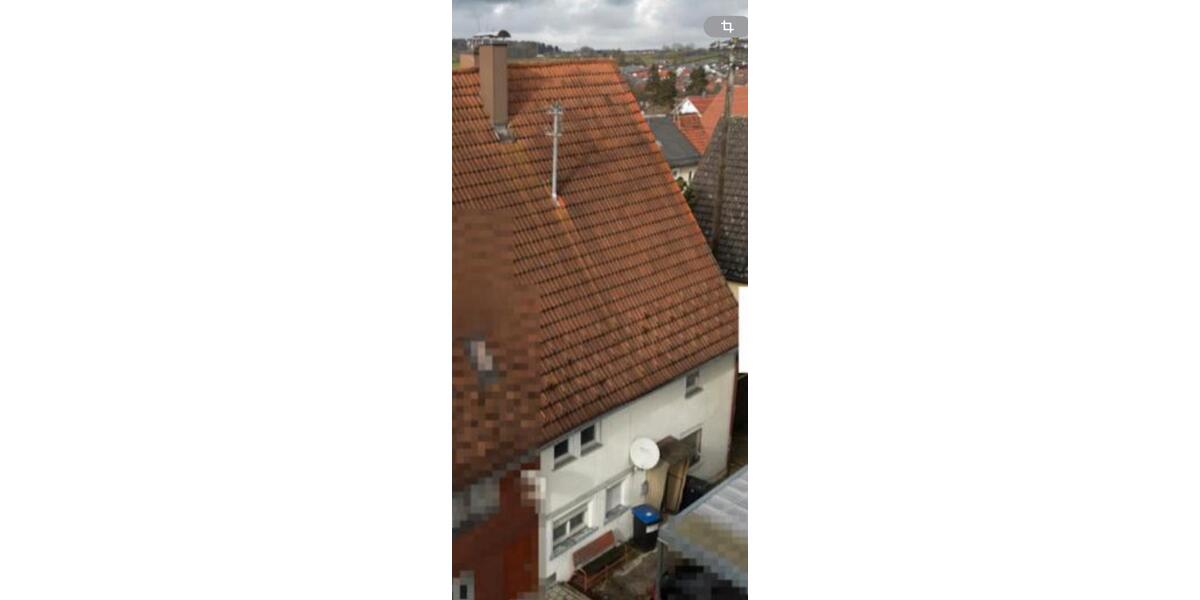 Einfamilienhaus Laichingen - 8 Zimmer, 122 m&sup2;, 140.000&euro; | Angebot:25935167