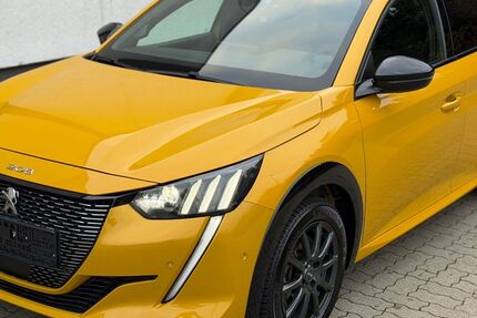 Peugeot 208 87.607 km 15.999 &euro; Blaustein 89134