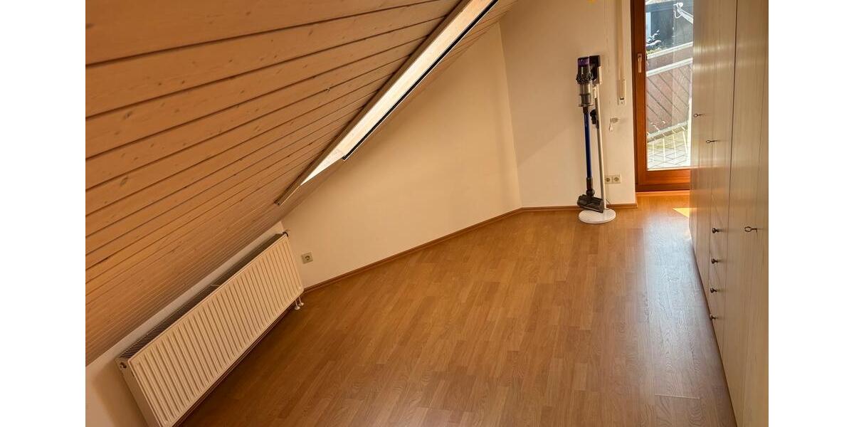 Einfamilienhaus Niederstotzingen - 7 Zimmer, 173 m&sup2;, 685.000&euro; | Angebot:26056402