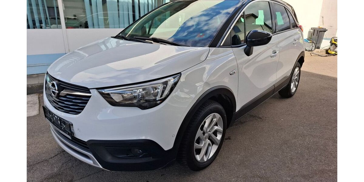 Opel Crossland (X) 104.000 km 9.790 &euro; Neu-Ulm 89231