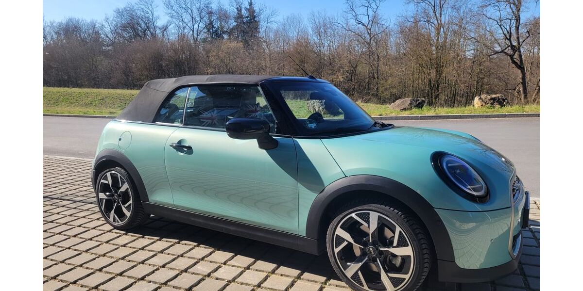 Mini Cooper Cabrio 18.000 km 30.300 &euro; Neu-Ulm 89231