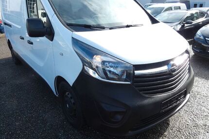Opel Vivaro 192.000 km 8.980 &euro; Neu-Ulm 89231