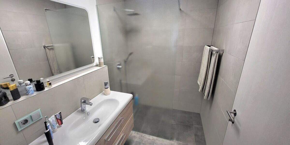 Etagenwohnung Neu-Ulm Pfuhl - 3 Zimmer, 86 m&sup2;, 305.000&euro; | Angebot:25664454