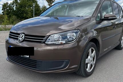 VW Touran 125.917 km 6.490 &euro; Günzburg 89312