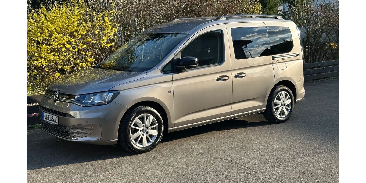 VW Caddy 41.600 km 22.990 &euro; Elchingen 89275