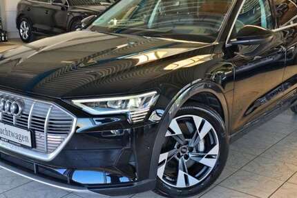 Audi e-tron 69.000 km 30.999 &euro; Ichenhausen 89335