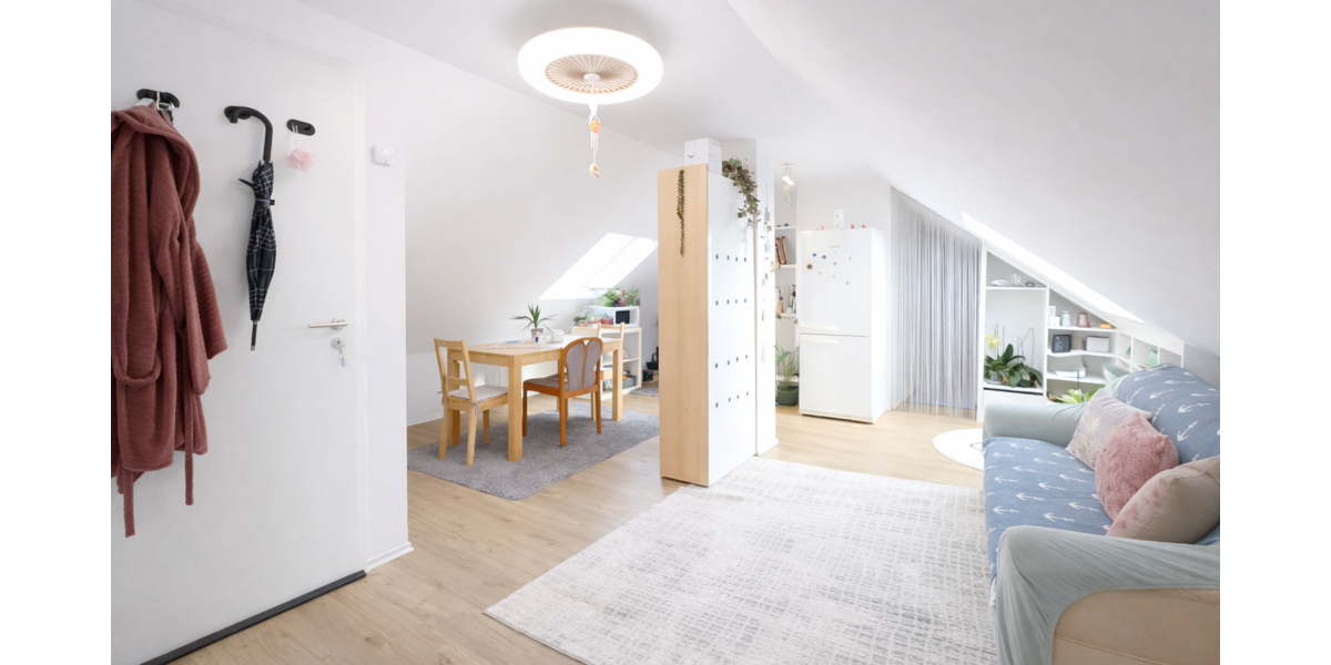 helle 1,5 Zimmer Dachgeschosswohnung für Kapitalanleger - Dachgeschoßwohnung Ulm / Gögglingen Gögglingen | Angebot:24510573