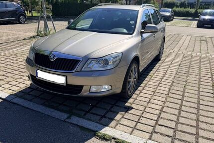 Skoda Octavia 182.000 km 6.250 &euro; Laupheim 88471