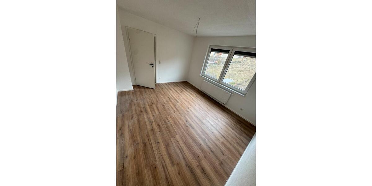 Erdgeschoßwohnung Herbrechtingen - 2.5 Zimmer, 70 m&sup2;, 850&euro; | Angebot:25856640