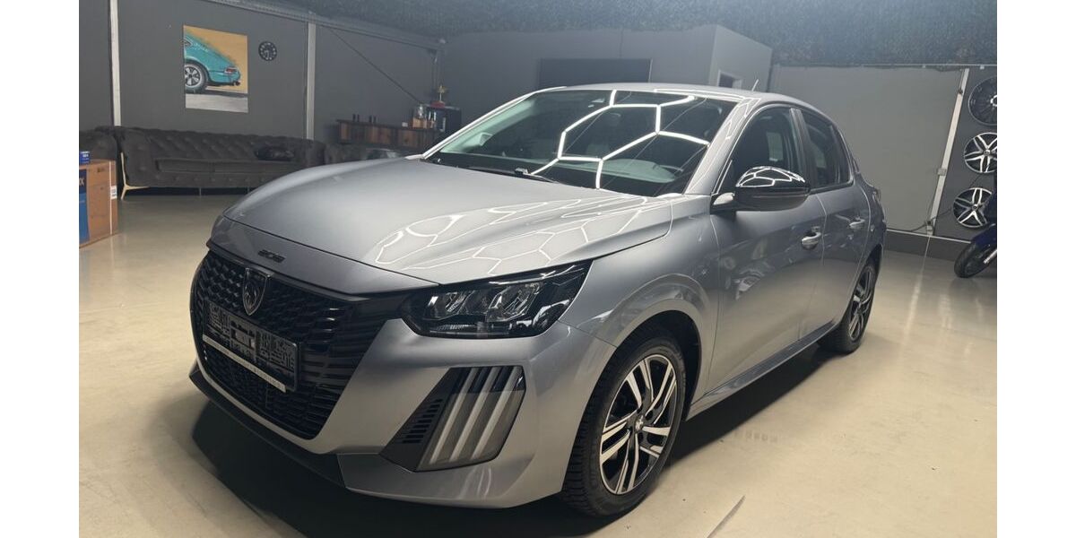 Peugeot 208 24.227 km 13.699 &euro; Ulm 89079