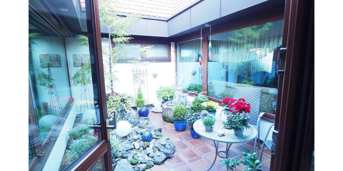 Mehrfamilienhaus, Wohnhaus Blaubeuren - 7 Zimmer, 226 m&sup2;, 975.000&euro; | Angebot:25678543