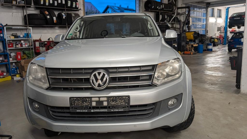 VW Amarok 172.000 km 12.599 &euro; Mietingen 88487
