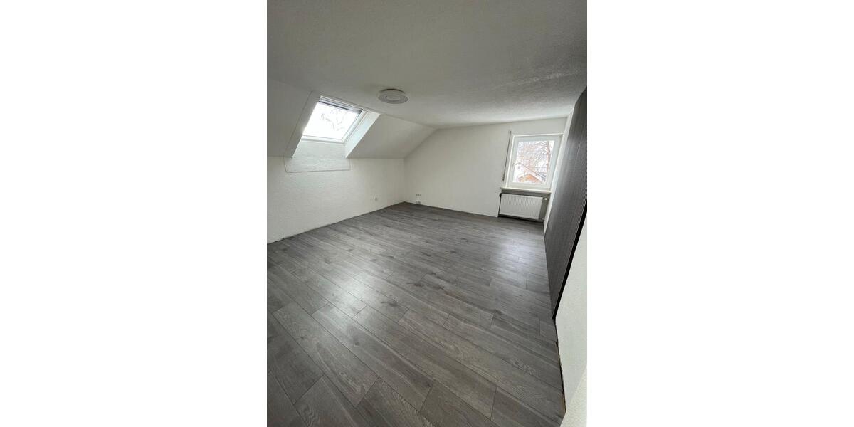 Dachgeschoßwohnung Achstetten - 4 Zimmer, 86 m&sup2;, 1.430&euro; | Angebot:25941991