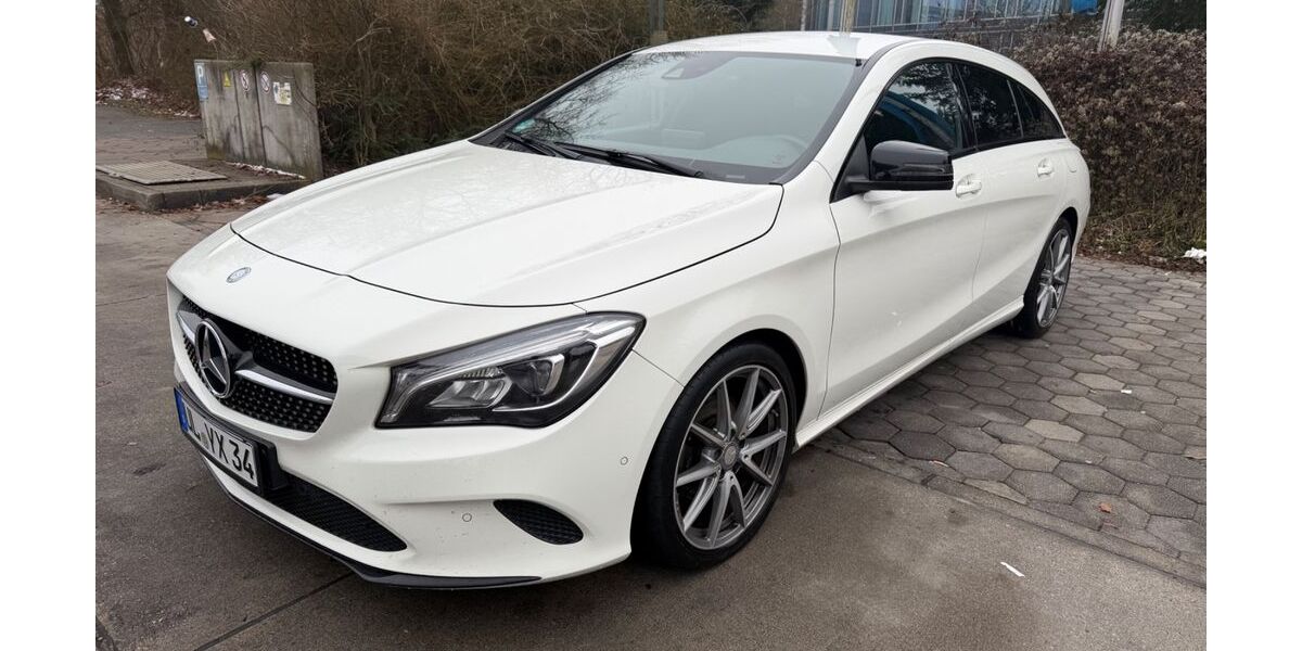 Mercedes-Benz CLA 220 Shooting Brake 189.000 km 10.500 &euro; Ulm 89077