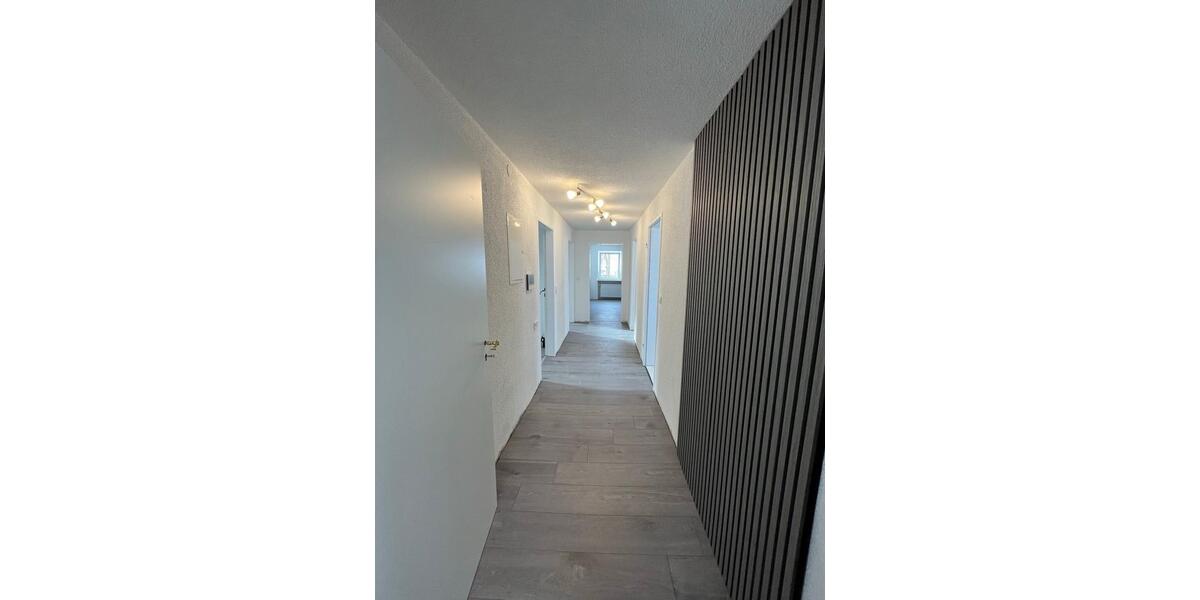 Dachgeschoßwohnung Achstetten - 4 Zimmer, 86 m&sup2;, 1.430&euro; | Angebot:25941991